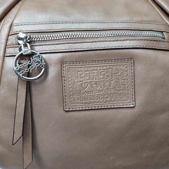 Coach Poppy Light Brown Leather 65th Anniversary Zipper Crossbody Shoulder Bag - Picture 6 of 16